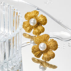 Summer pearl bead flower petal stainless steel studs earrings