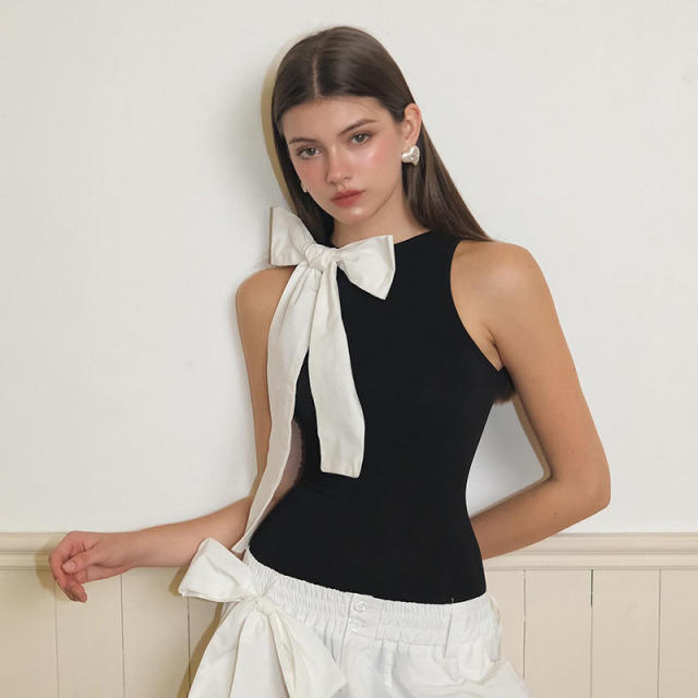 Sweet bow basic black white bodysuit