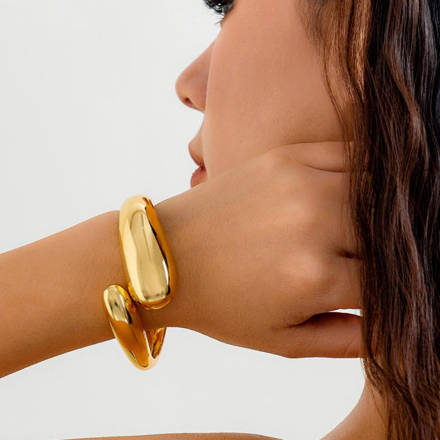 Chunky water drop unique women metal bangle bracelet