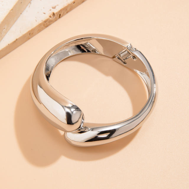 Chunky water drop unique women metal bangle bracelet
