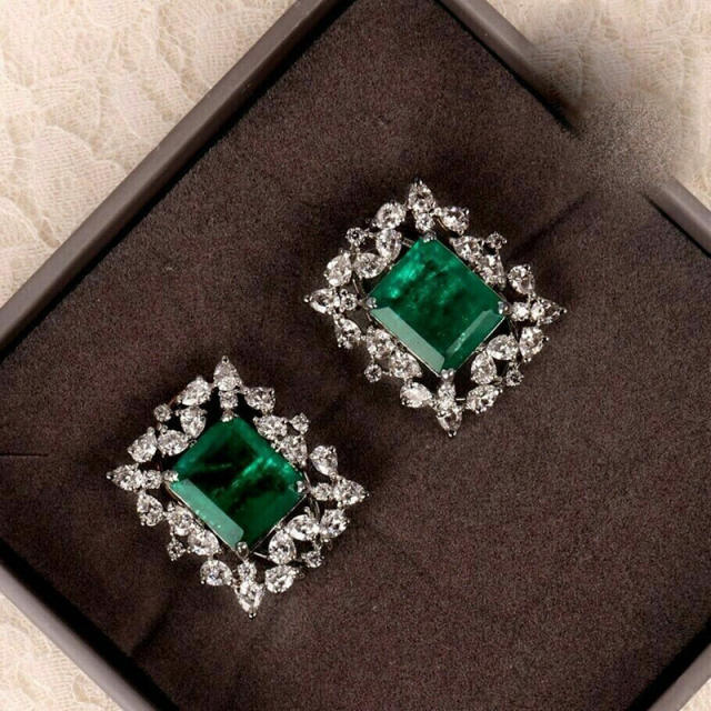 Elegant emerald cubic zircon diamond women studs earrings