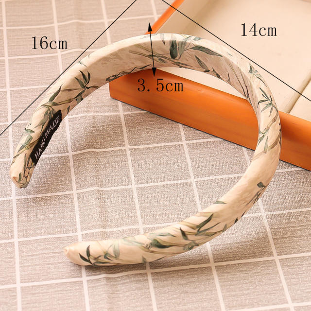 Chinese painting bamboo pattern padded headband