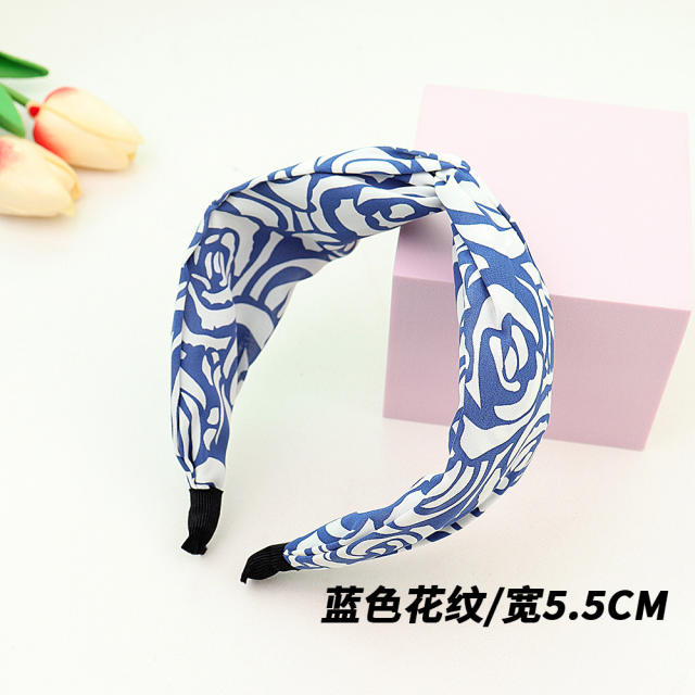 Korean fashion floral pattern twisted headband