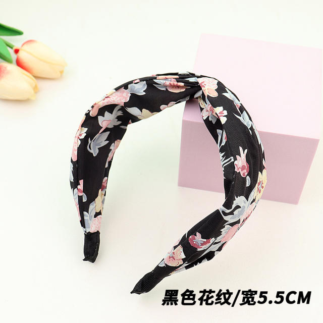 Korean fashion floral pattern twisted headband