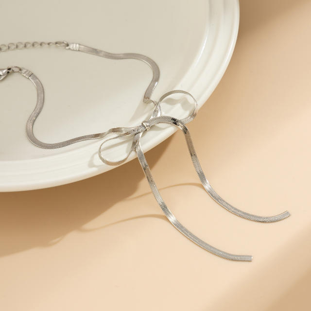 Concise snake chain bow anklet