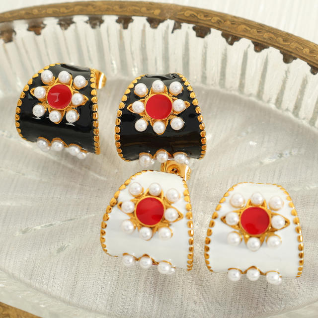 Vintage white black enamel flower chunky stainless steel earrings
