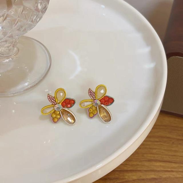 Spring summer yellow color crystal beaded studs earrings