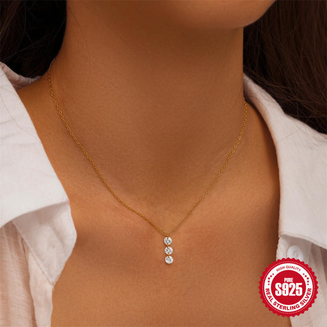 925 sterling silver three cubic zircon dainty necklace