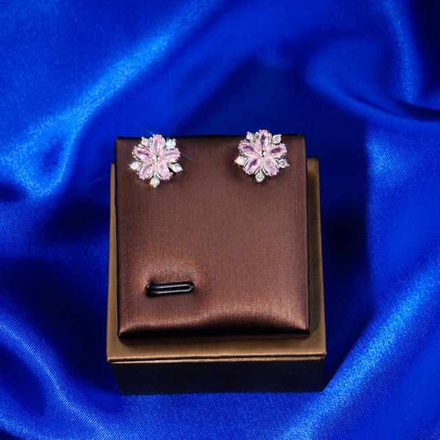 Delicate sweet pink snowflake diamond necklace set