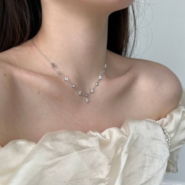 925 sterling silver diamond tiny clover dainy necklace bracelet set