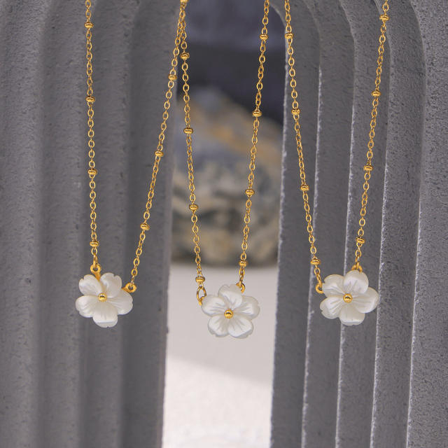 18KG shell flower dainty stainless steel necklace
