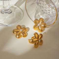 18KG chunky frosted flower stainless steel earrings rings set