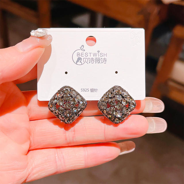 925 needle diamond black rose red color square studs earrings