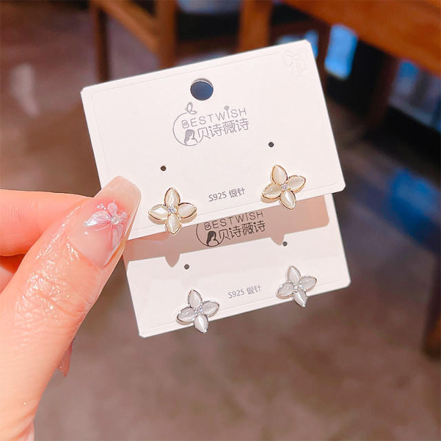 925 needle elegant opal stone clover studs earrings