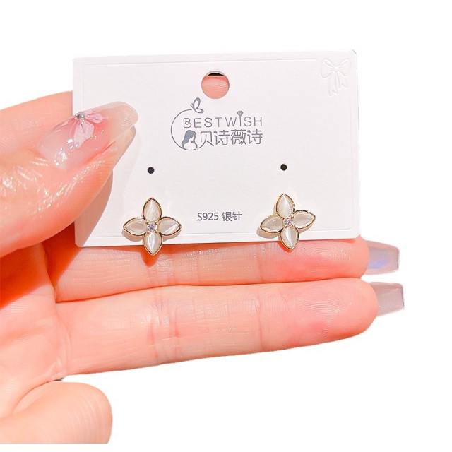 925 needle elegant opal stone clover studs earrings