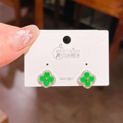 Delicate colorful crystal clover studs earrings