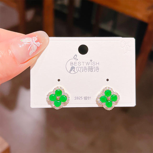 Delicate colorful crystal clover studs earrings
