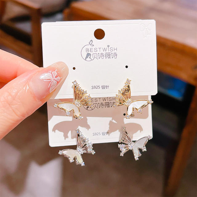 Summer elegant butterfly delicate studs earrings