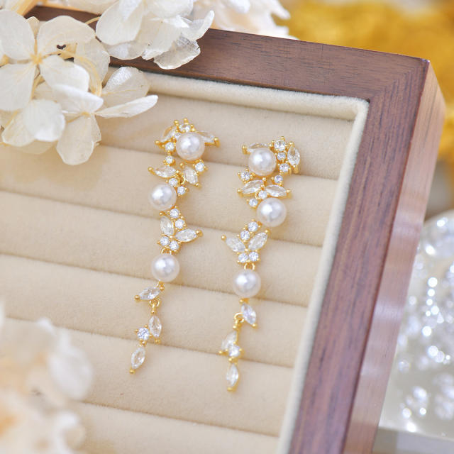 French trend elegant pearl bead gold plated copper dangle earrings wedding prom earrings