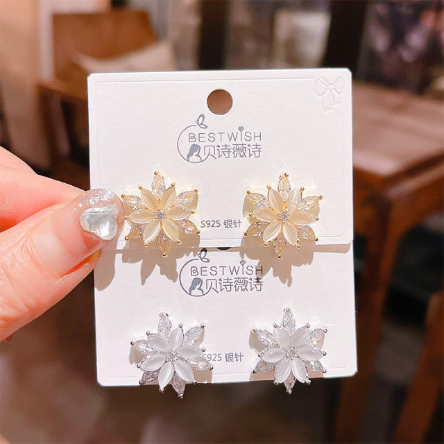 925 needle elegant opal stone blooming flower studs earrings
