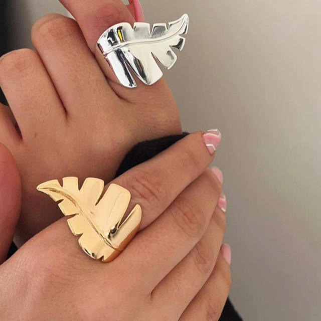 18KG personality feather design chunky finger rings for women