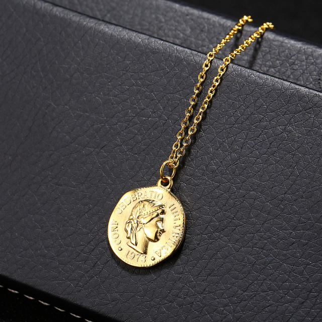 18K Queen Elizabeth II coin pendant stainless steel necklace