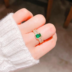 Korean fashion faux emerald statement finger rings