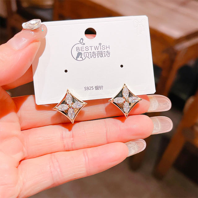 925 needle elegant diamond clover square studs earrings