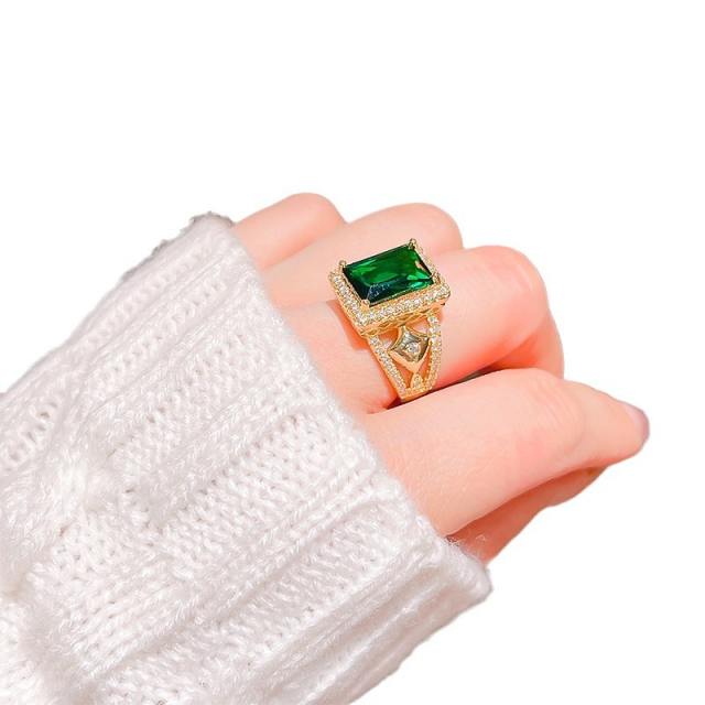 Vintage faux emerald statement finger rings