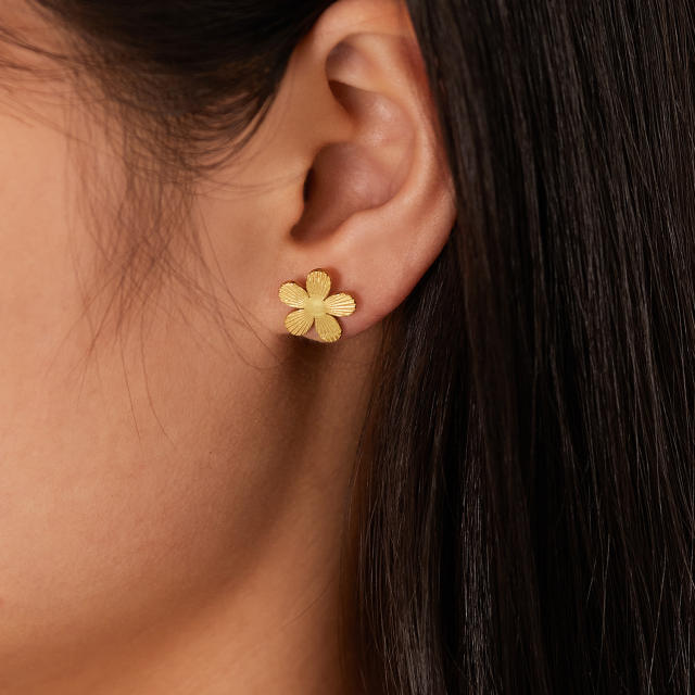 Easy match stainless steel flower studs earrings