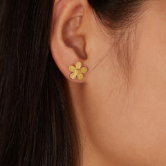 Easy match stainless steel flower studs earrings