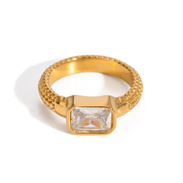 18KG concise cubic zircon diamond stainless steel finger ring