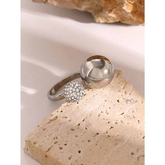 18KG chunky ball bead diamond stainless steel finger rings