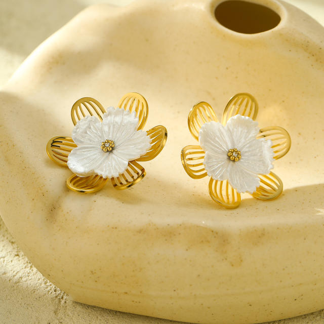 Concise 18KG hollow out stereo flower petal stainless steel earrings