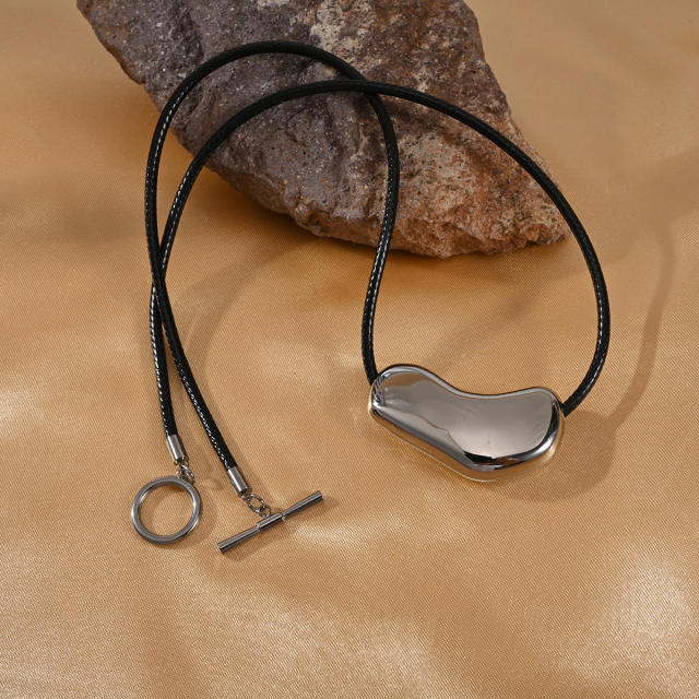 18KG chunky geometric pendant black PU leather stainless steel necklace