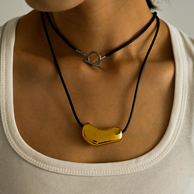 18KG chunky geometric pendant black PU leather stainless steel necklace