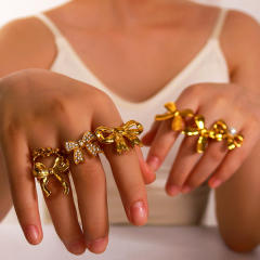 Elegant bow stainless steel finger rings collection