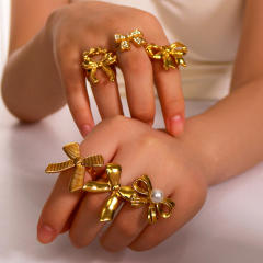 Elegant bow stainless steel finger rings collection