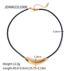 18KG chunky heart hollow heart pendant stainless steel necklace