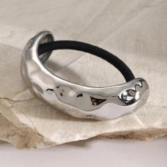 Elegant chunky hammer pattern stainless steel hair ties ponytail cuff