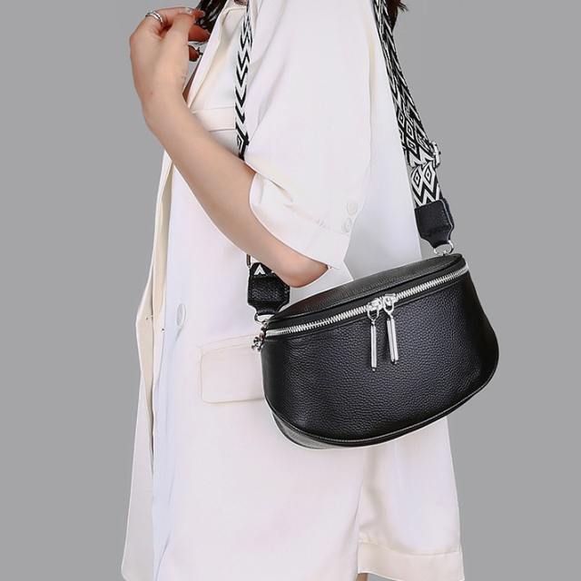 Popular Cowhide Leather women funny pack waist bag chest bag