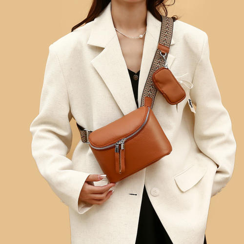 New design Cowhide leather chest bag