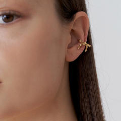 Sweet bow unique women stainless steel ear cuff