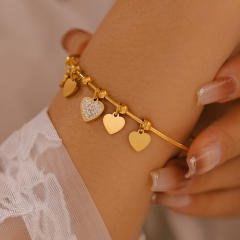 18KG heart charm stainless steel bangle