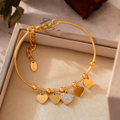 18KG heart charm stainless steel bangle