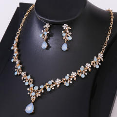 Chic colorful rhinestone delicate wedding bridal necklace set