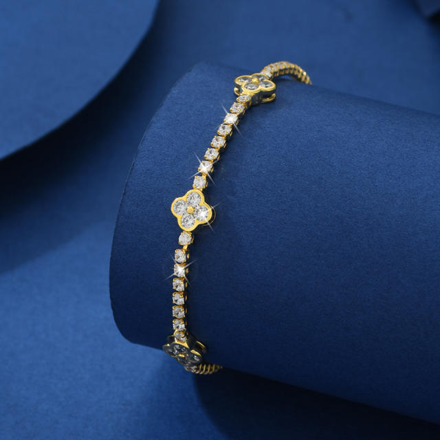 Delicate diamond clover tennis chain women bracelet