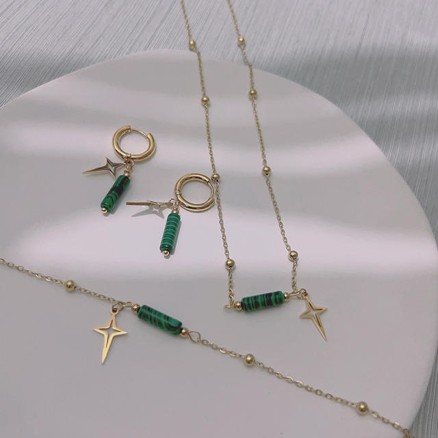 Dainty boho green color natural stone stainless steel necklace set