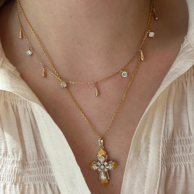 Italy palace trend luxury diamond cross copper necklace