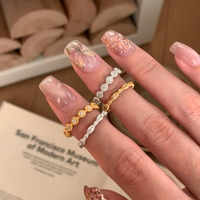 Italy palace design frosted patter diamond finger rings